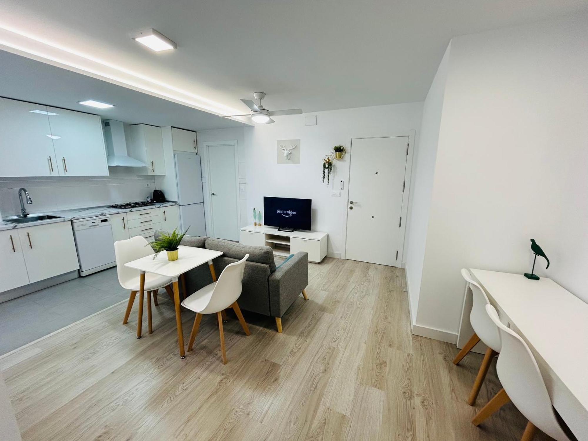 Silver -Apartamentos Birdie- Albacete Exterior photo